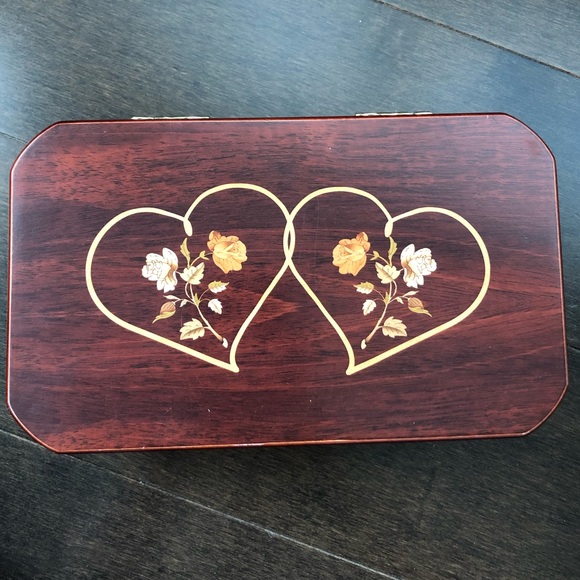 Wooden Jewellery box - Picture 2 of 2